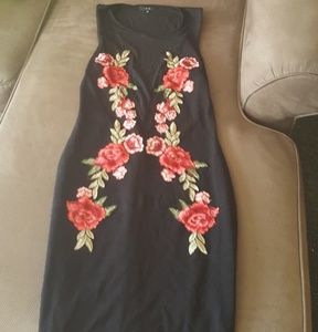 rose  black dress